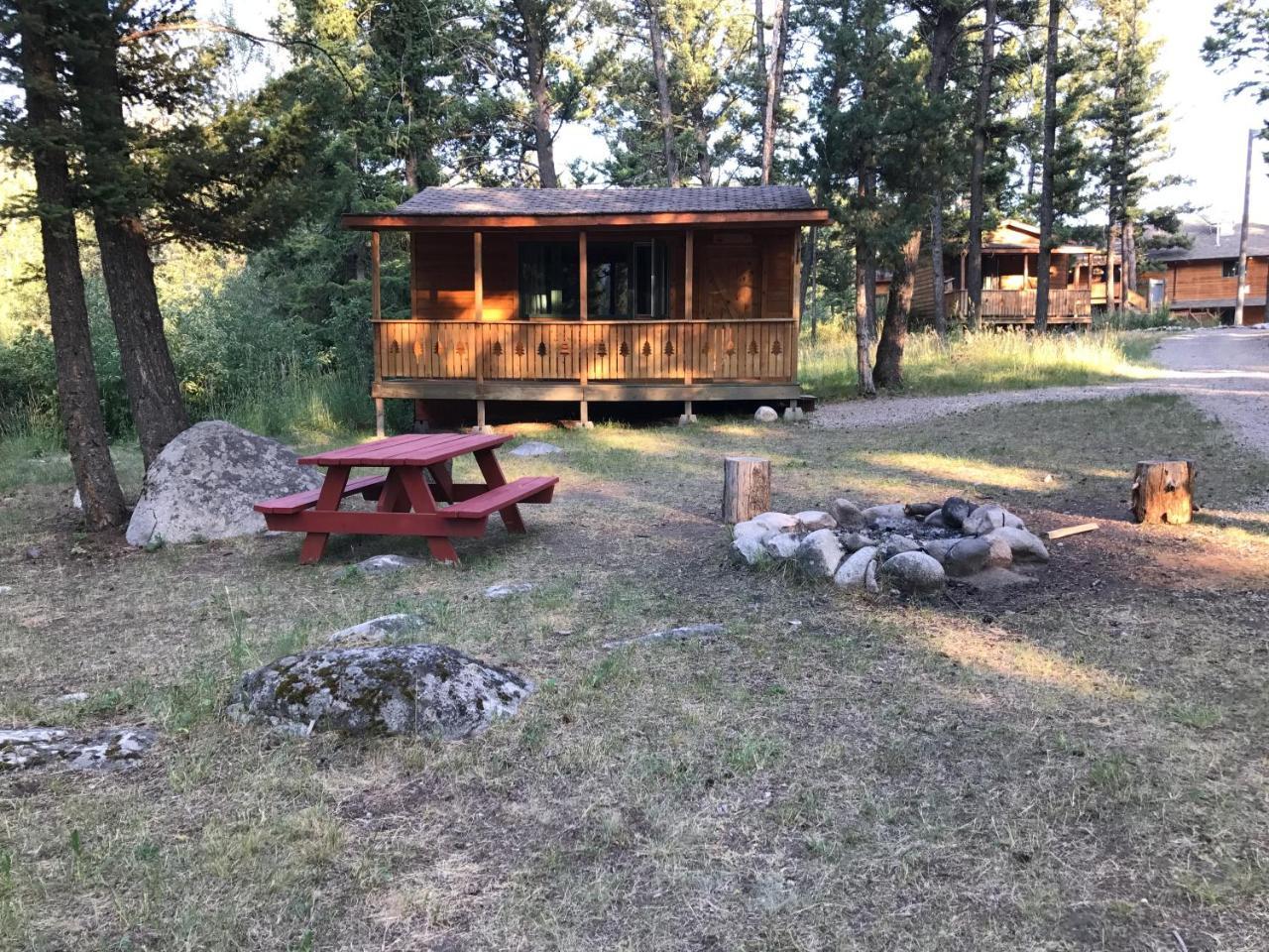 Boulder Creek Lodge Maxville Exterior photo