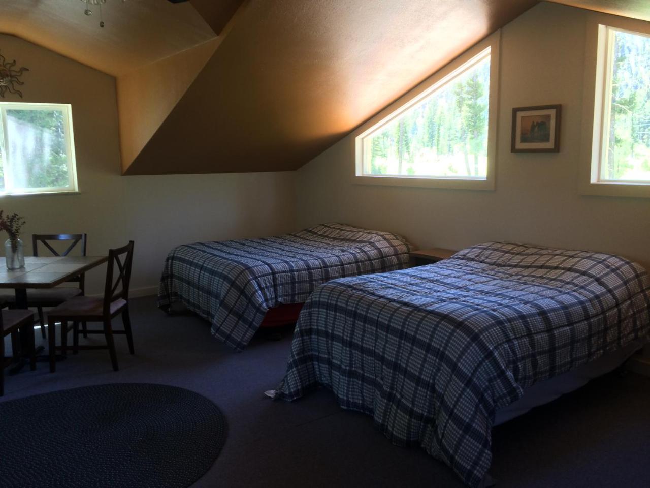 Boulder Creek Lodge Maxville Exterior photo
