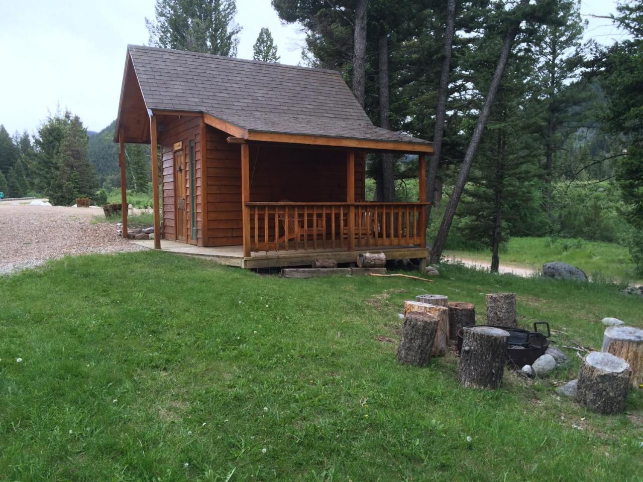 Boulder Creek Lodge Maxville Exterior photo